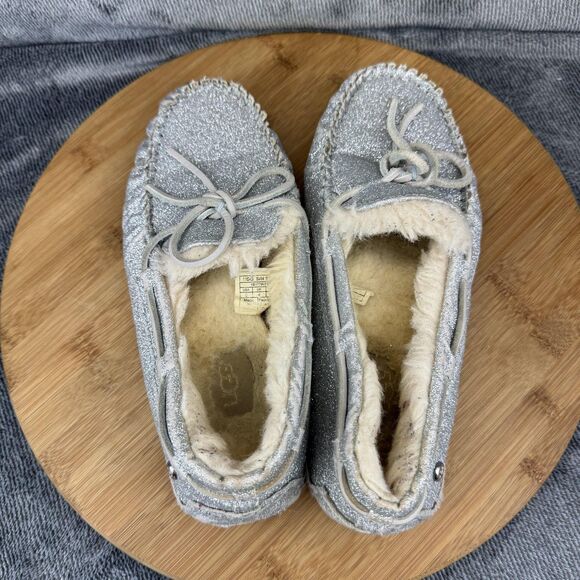 UGG Shoes Womens Size 6 Silver Glitter Moccasin Slippers Shearling W 1100178 - Picture 5 of 11